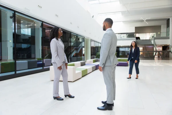 8 raisons de participer à un salon professionnel à Abidjan