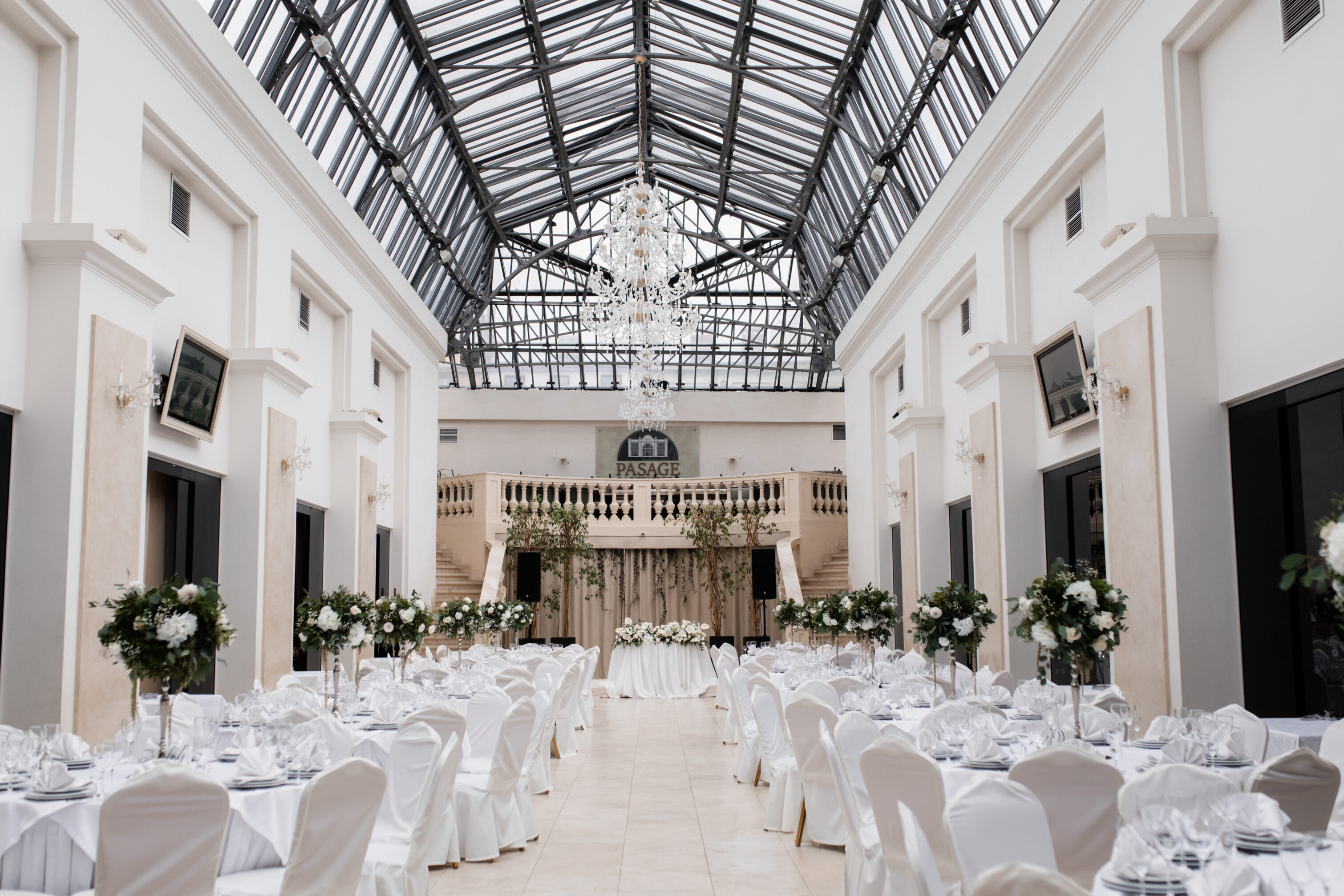 decorated-hall-wedding-is-ready-celebration